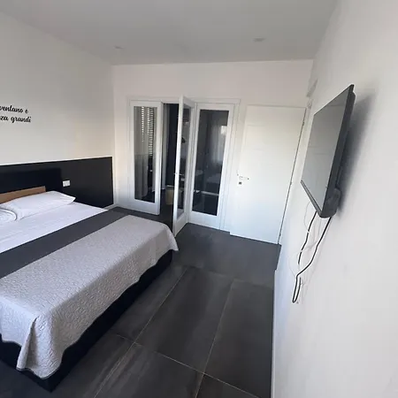 Casa Massi - Elegant With Private Parking * San Giusto Canavese
